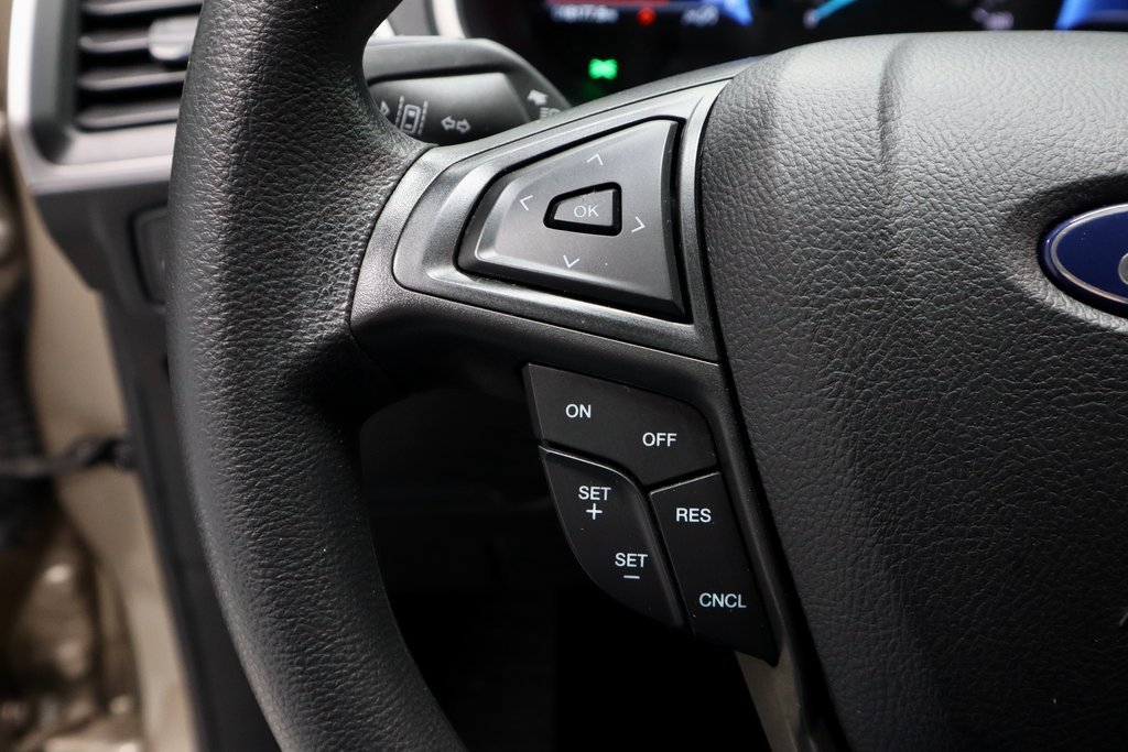 Certified 2021 Ford Edge SE image 27