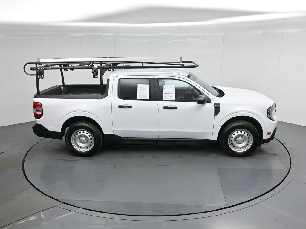 Certified 2025 Ford Maverick XLT w/ Equipment Group 302A image 10