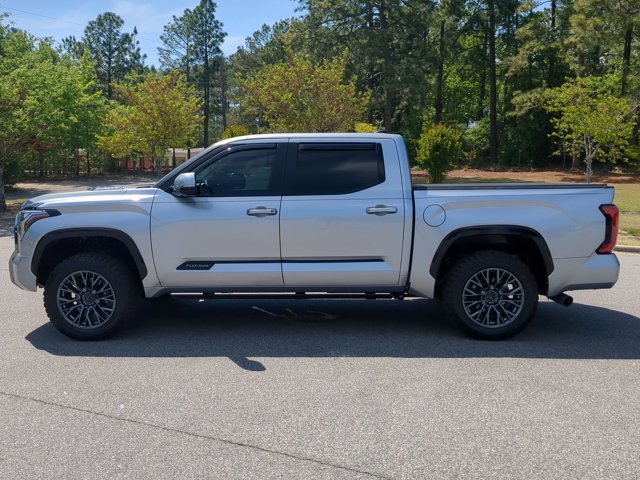 Used 2024 Toyota Tundra Platinum AWD/4WD image 7
