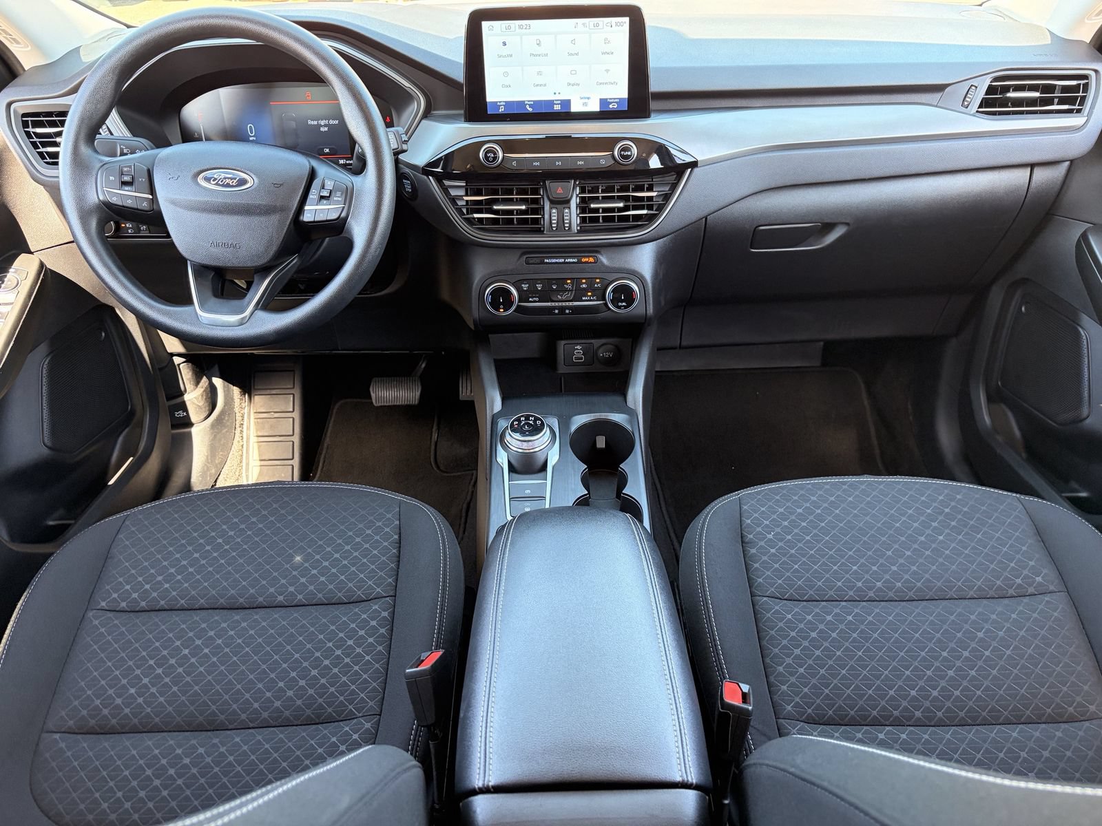 Certified 2025 Ford Escape Active AWD/4WD image 17