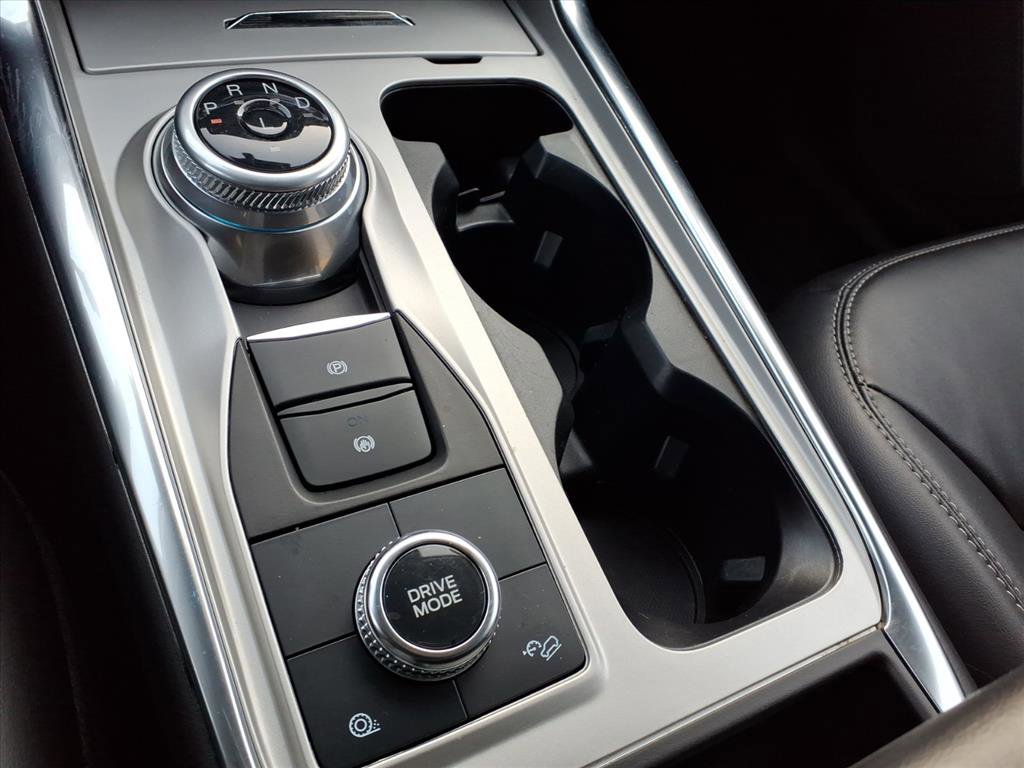 Certified 2023 Ford Explorer XLT w/ Equipment Group 202A image 24