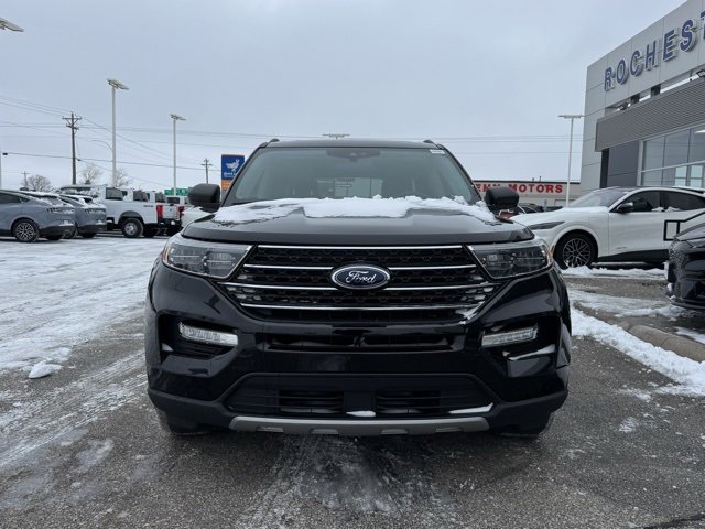 Certified 2023 Ford Explorer XLT w/ Equipment Group 202A image 37