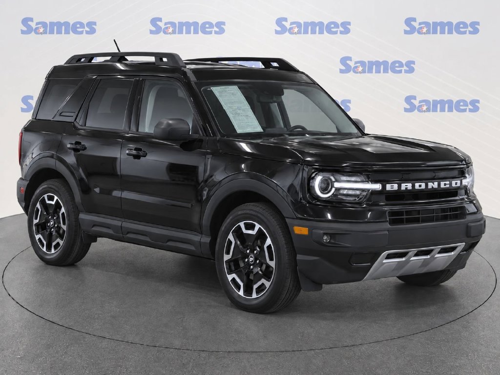 Certified 2022 Ford Bronco Sport Outer Banks w/ Tech Package AWD/4WD image 1