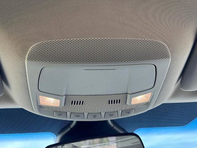 Certified 2020 Ford Edge SE FWD image 16