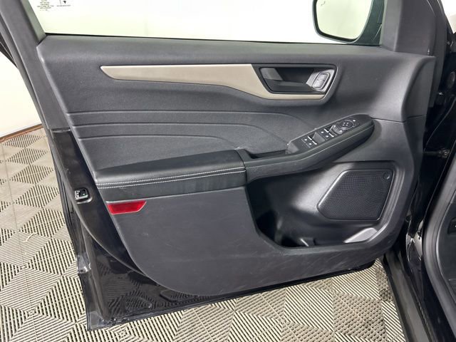 Certified 2022 Ford Escape SE w/ Convenience Package image 8