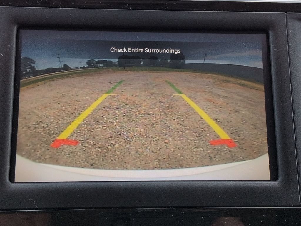Used 2024 Chrysler Voyager LX FWD image 28