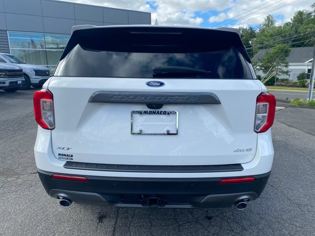Certified 2023 Ford Explorer XLT w/ Equipment Group 202A AWD/4WD image 6