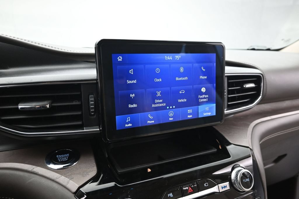 Certified 2023 Ford Explorer Platinum AWD/4WD image 15