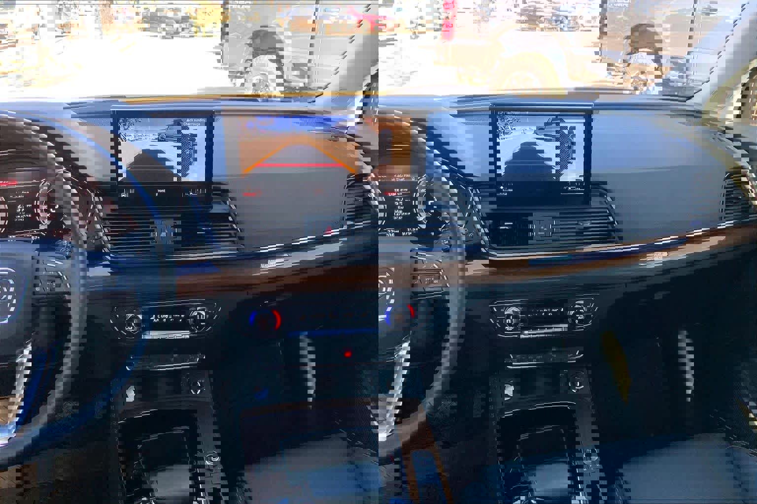 Used 2024 Audi Q5 e Premium Plus image 6