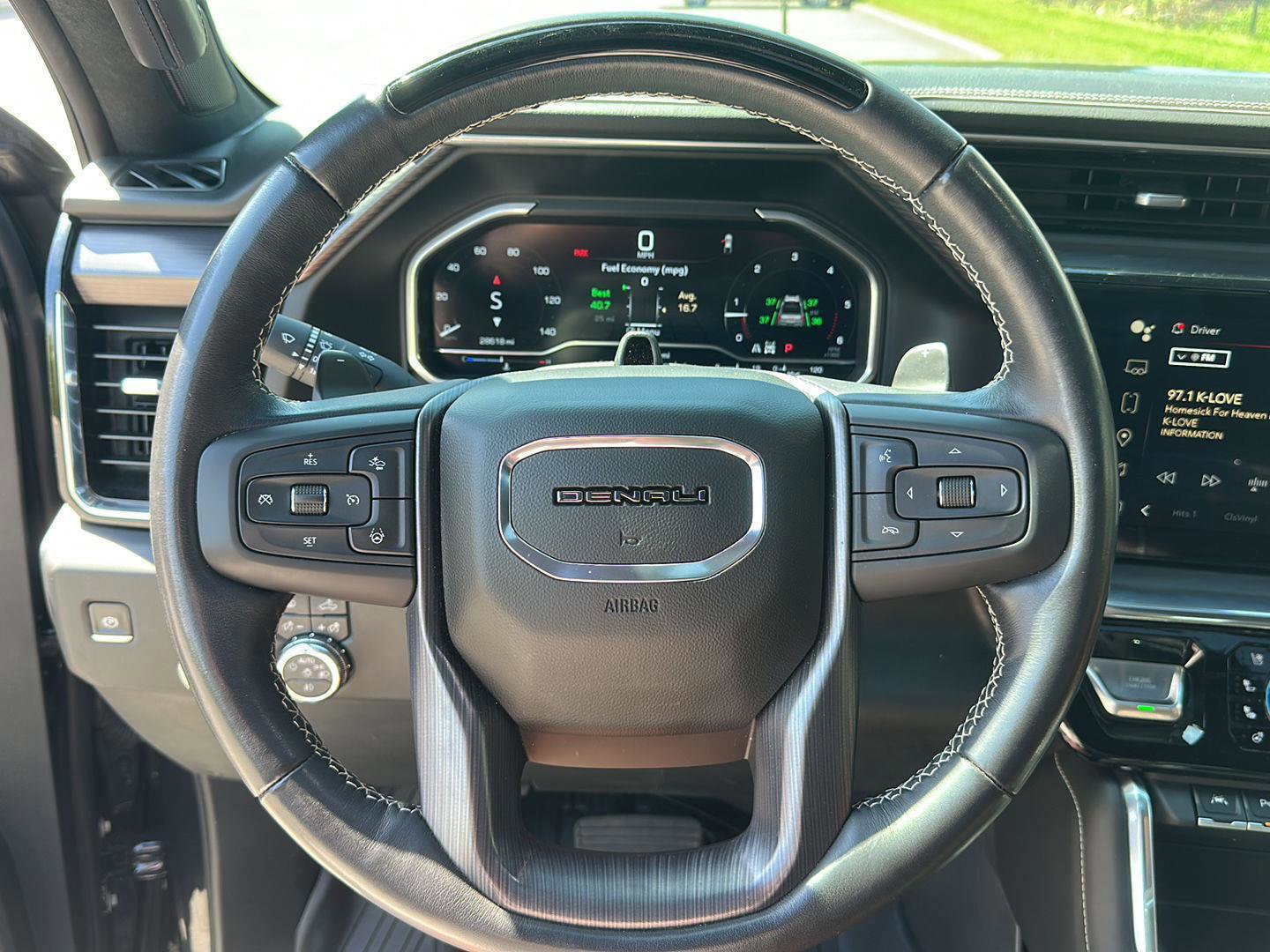 Used 2023 GMC Sierra 1500 Denali Ultimate image 21