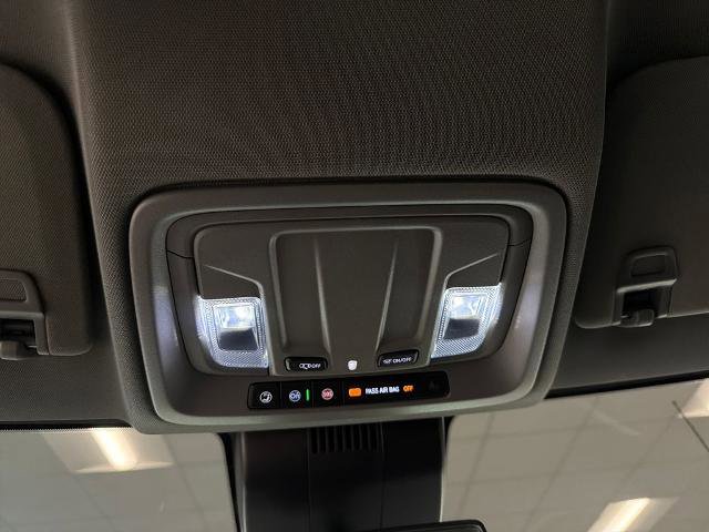 Used 2024 GMC Sierra 1500 Elevation AWD/4WD image 16
