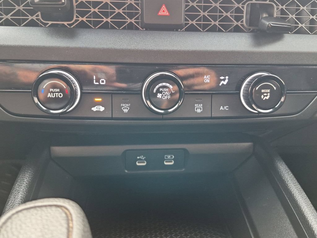 Used 2025 Honda Accord LX image 26