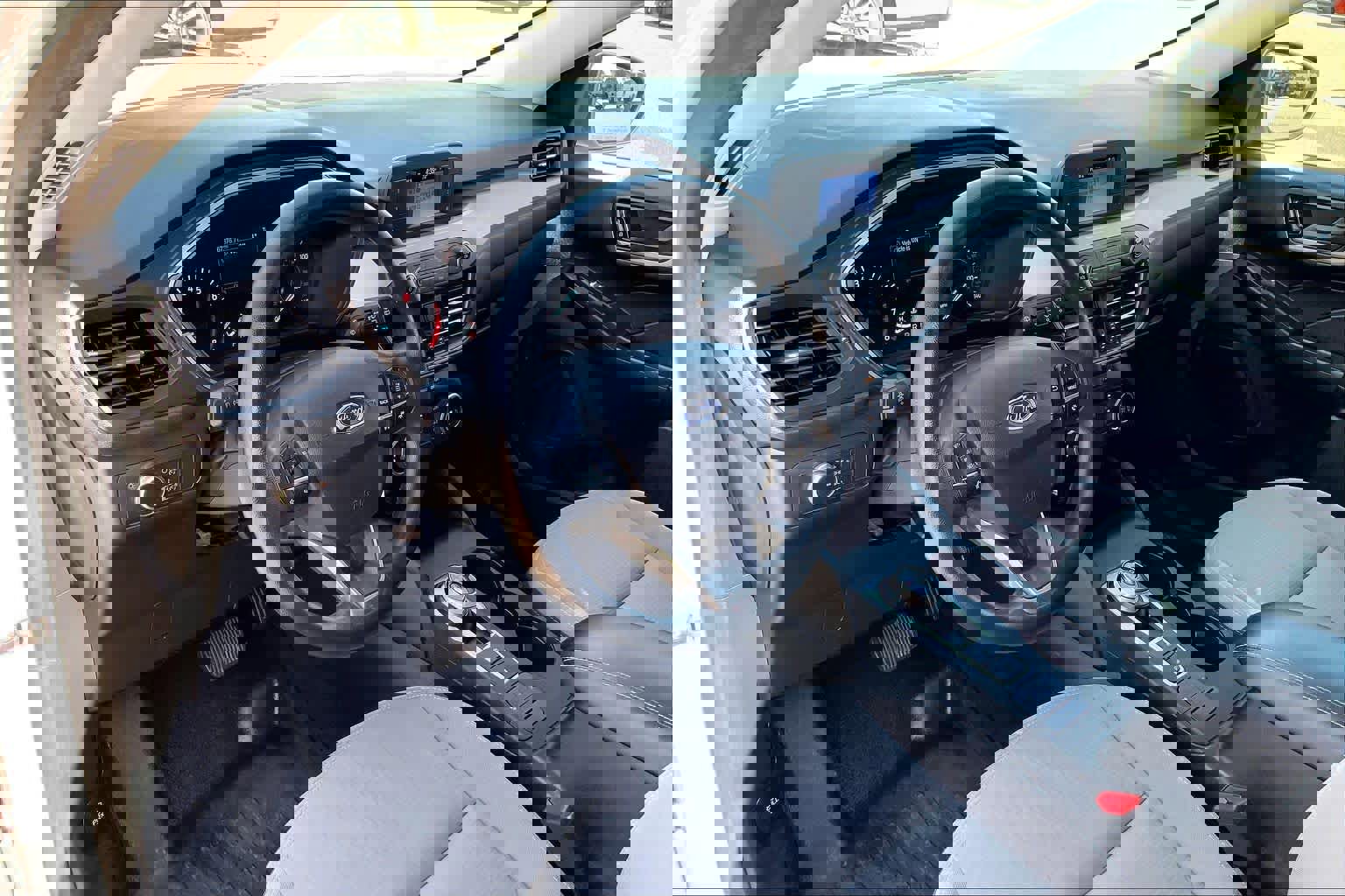 Certified 2021 Ford Escape S image 17