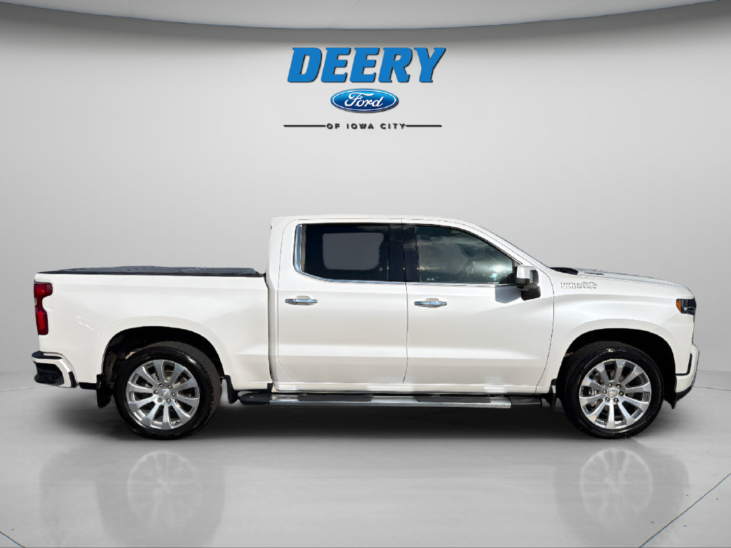 Used 2022 Chevrolet Silverado 1500 High Country w/ Technology Package AWD/4WD image 15