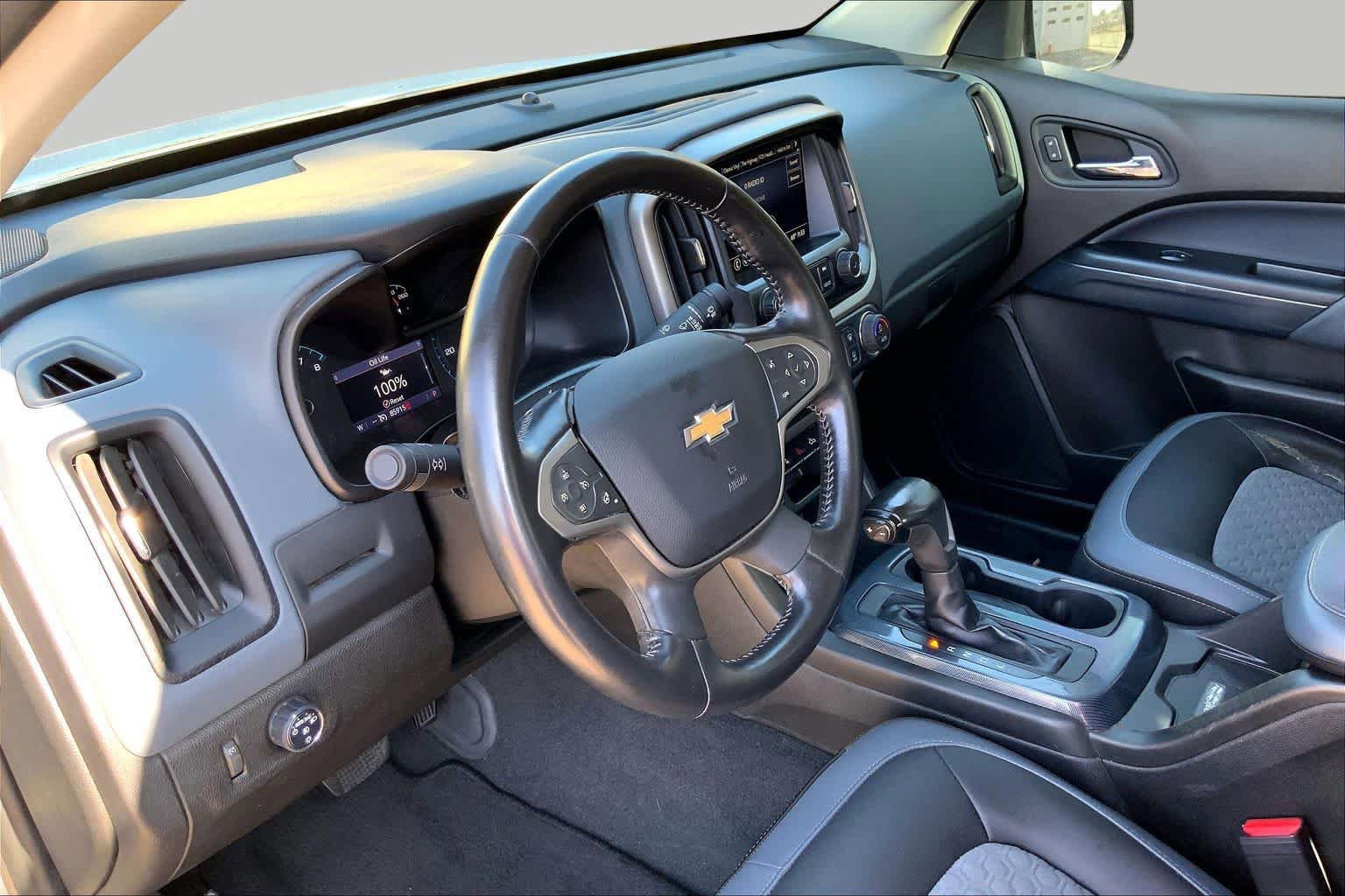 Used 2020 Chevrolet Colorado Z71 RWD image 18