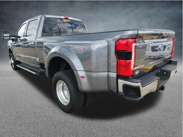 Certified 2024 Ford F350 Lariat w/ Chrome Package AWD/4WD image 7