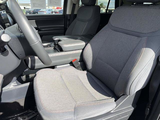 Certified 2025 Ford Expedition Active AWD/4WD image 21