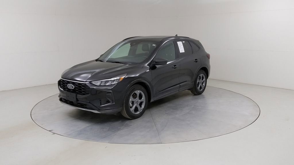 Certified 2024 Ford Escape ST-Line w/ Cold Weather Package FWD image 20