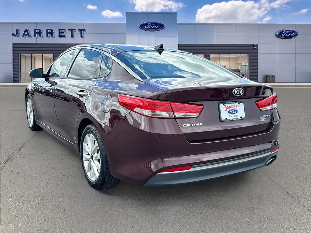 Used 2018 Kia Optima EX w/ Premium Package FWD image 5