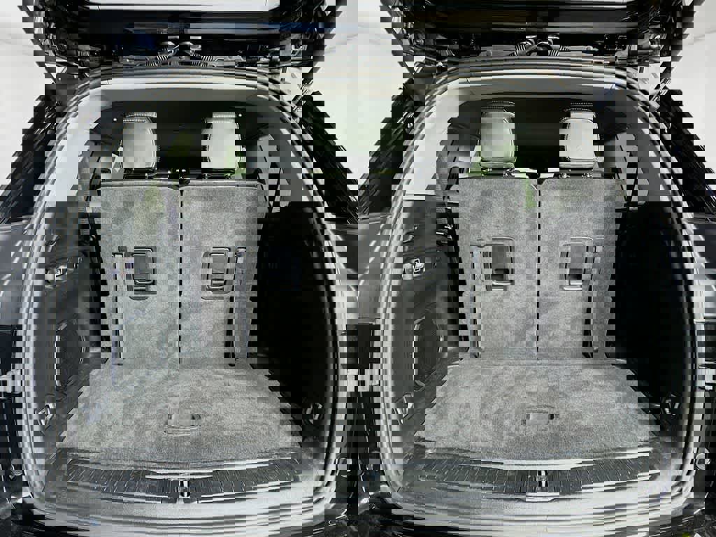 Used 2022 Jeep Grand Cherokee L Limited image 23