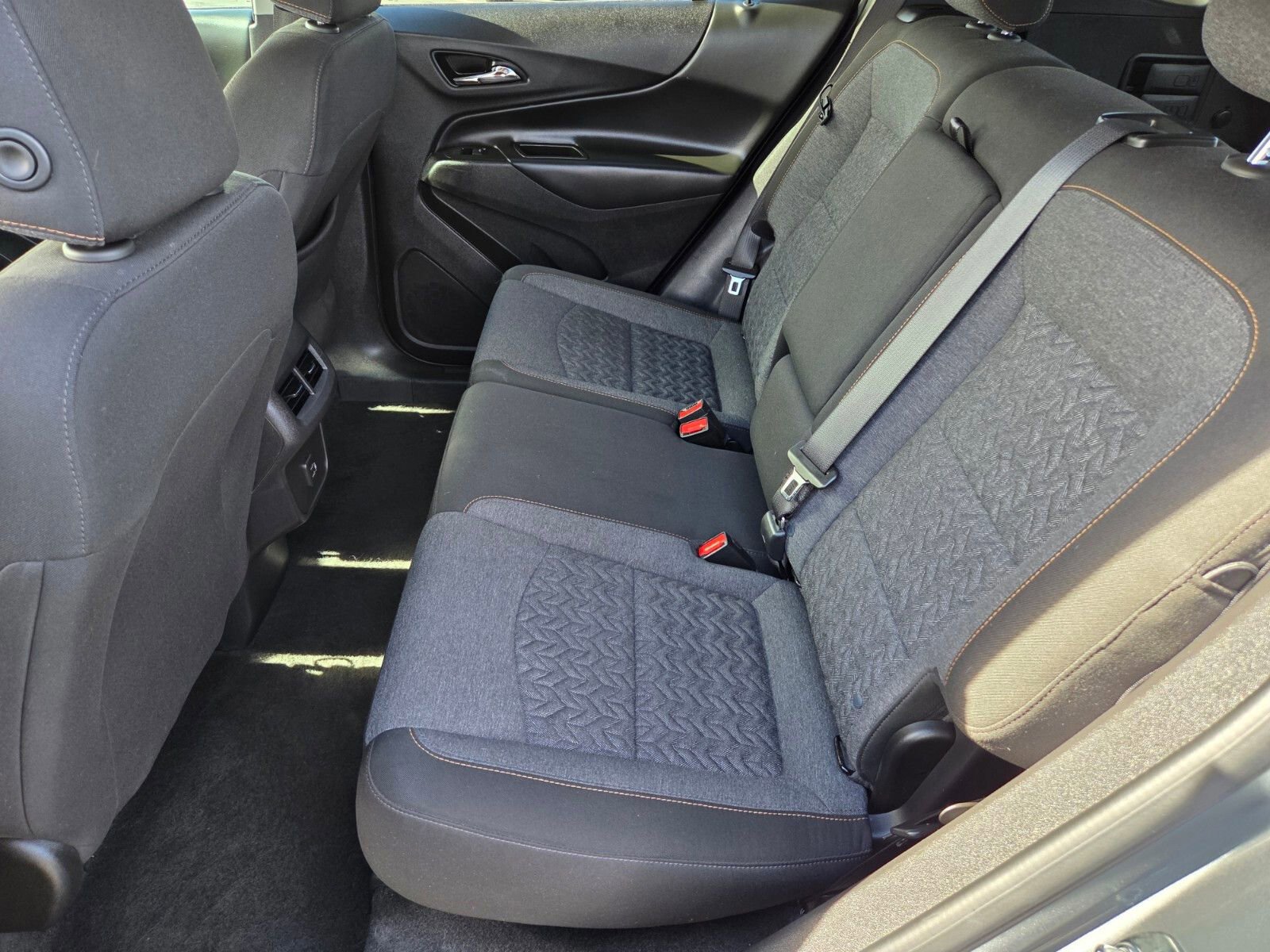 Used 2024 Chevrolet Equinox LT image 11