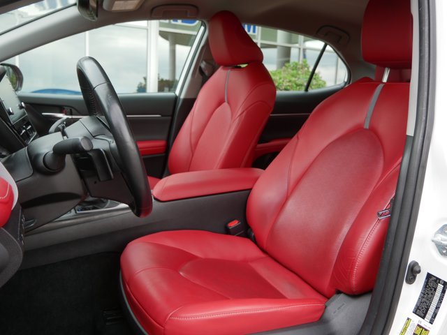 Used 2022 Toyota Camry XSE w/ Blackout Package (TMS) FWD image 12