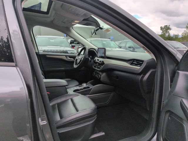 Certified 2022 Ford Escape SEL AWD/4WD image 15