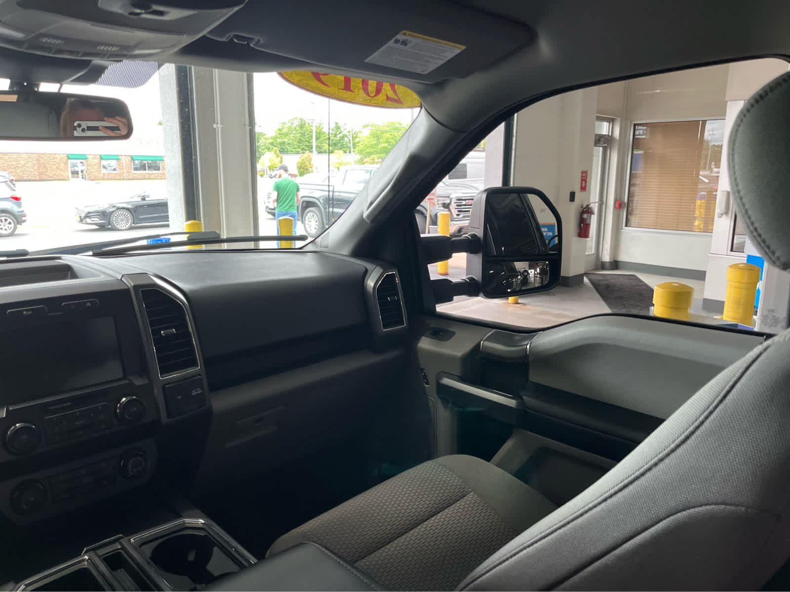 Certified 2019 Ford F150 XLT w/ Equipment Group 302A Luxury AWD/4WD image 26