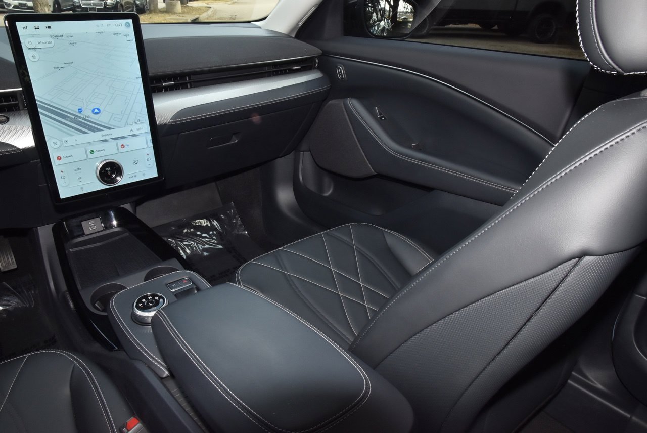 Certified 2023 Ford Mustang Mach-E Select RWD image 17