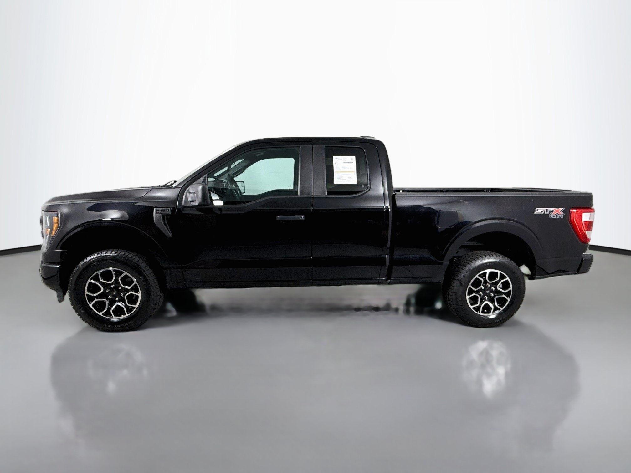 Certified 2023 Ford F150 XL w/ STX Appearance Package AWD/4WD image 9