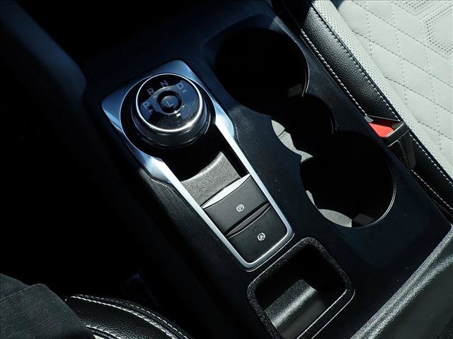 Certified 2023 Ford Escape Platinum w/ Premium Technology Package AWD/4WD image 18