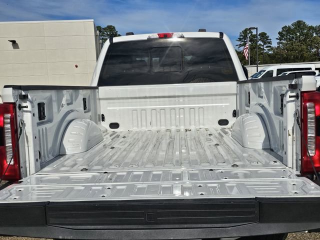 Certified 2024 Ford F250 Lariat w/ Lariat Ultimate Package image 31