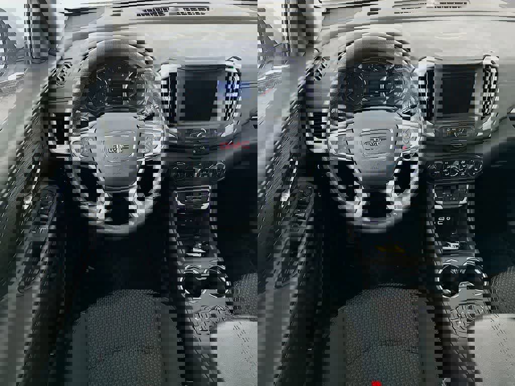 Used 2022 GMC Terrain SLE w/ Driver Convenience Package image 13