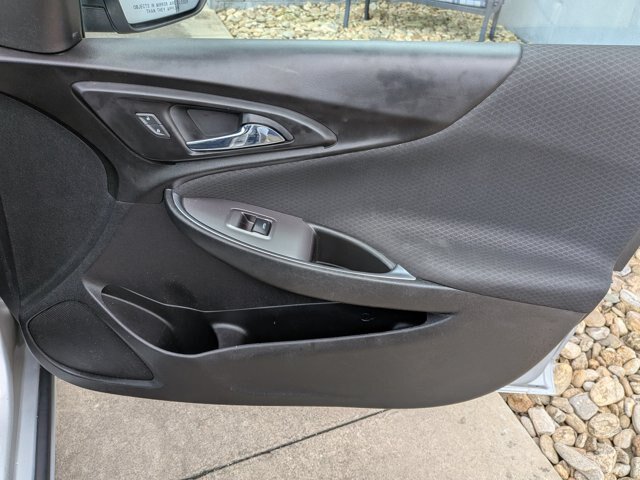 Used 2021 Chevrolet Malibu LT FWD image 34