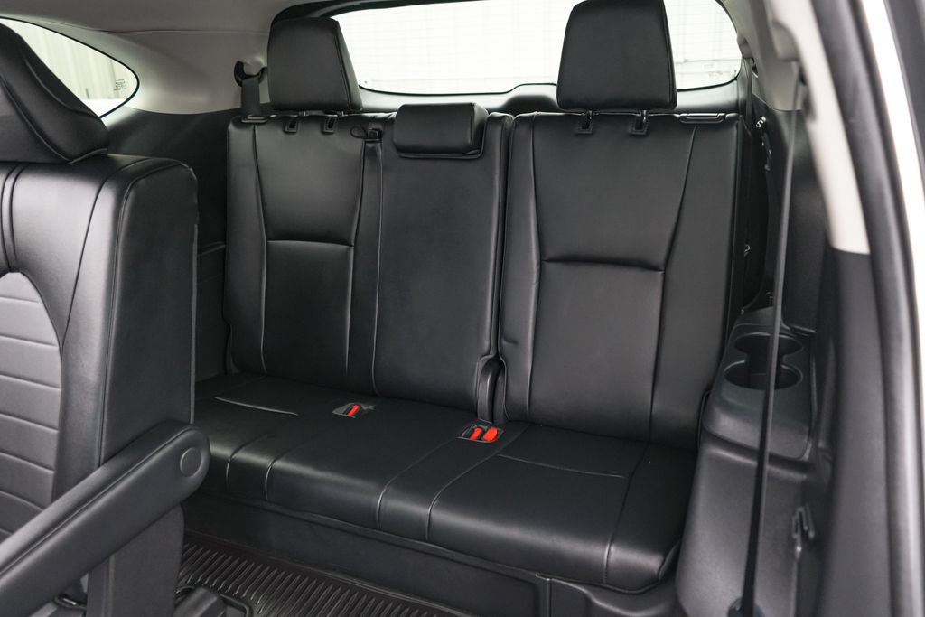 Used 2023 Toyota Highlander XLE AWD/4WD image 20