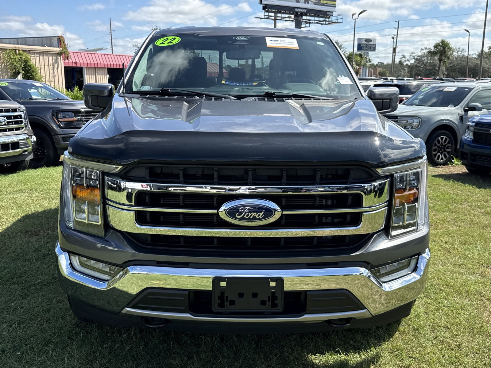 Certified 2022 Ford F150 Lariat w/ FX4 Off-Road Package AWD/4WD image 9