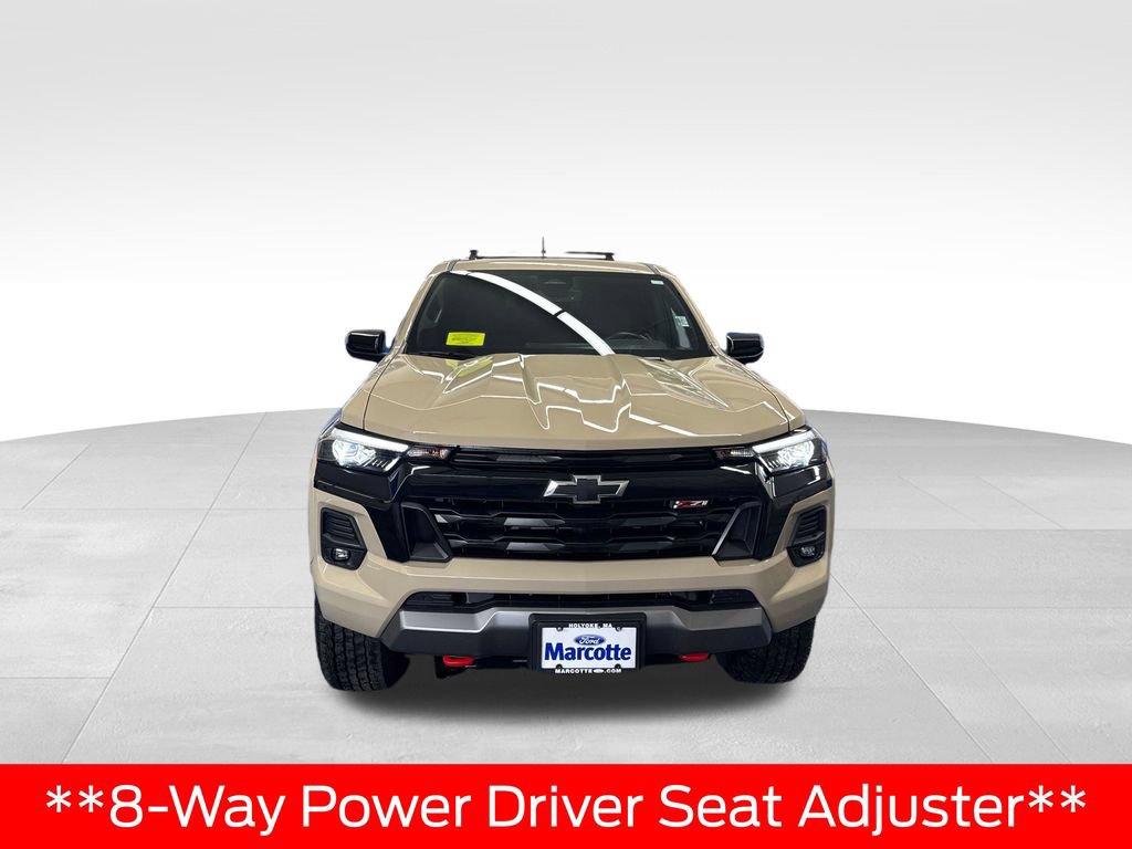 Used 2024 Chevrolet Colorado Z71 w/ Z71 Convenience Package 2 AWD/4WD image 8