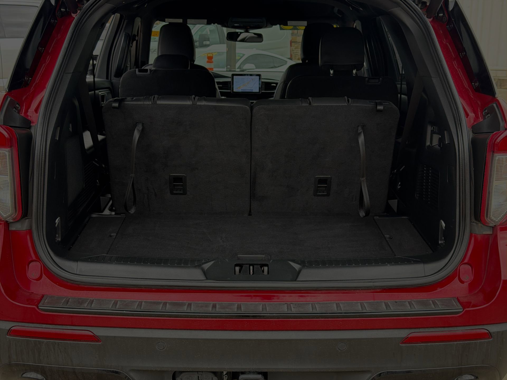 Certified 2023 Ford Explorer ST-Line w/ Class IV Trailer Tow Package RWD image 24