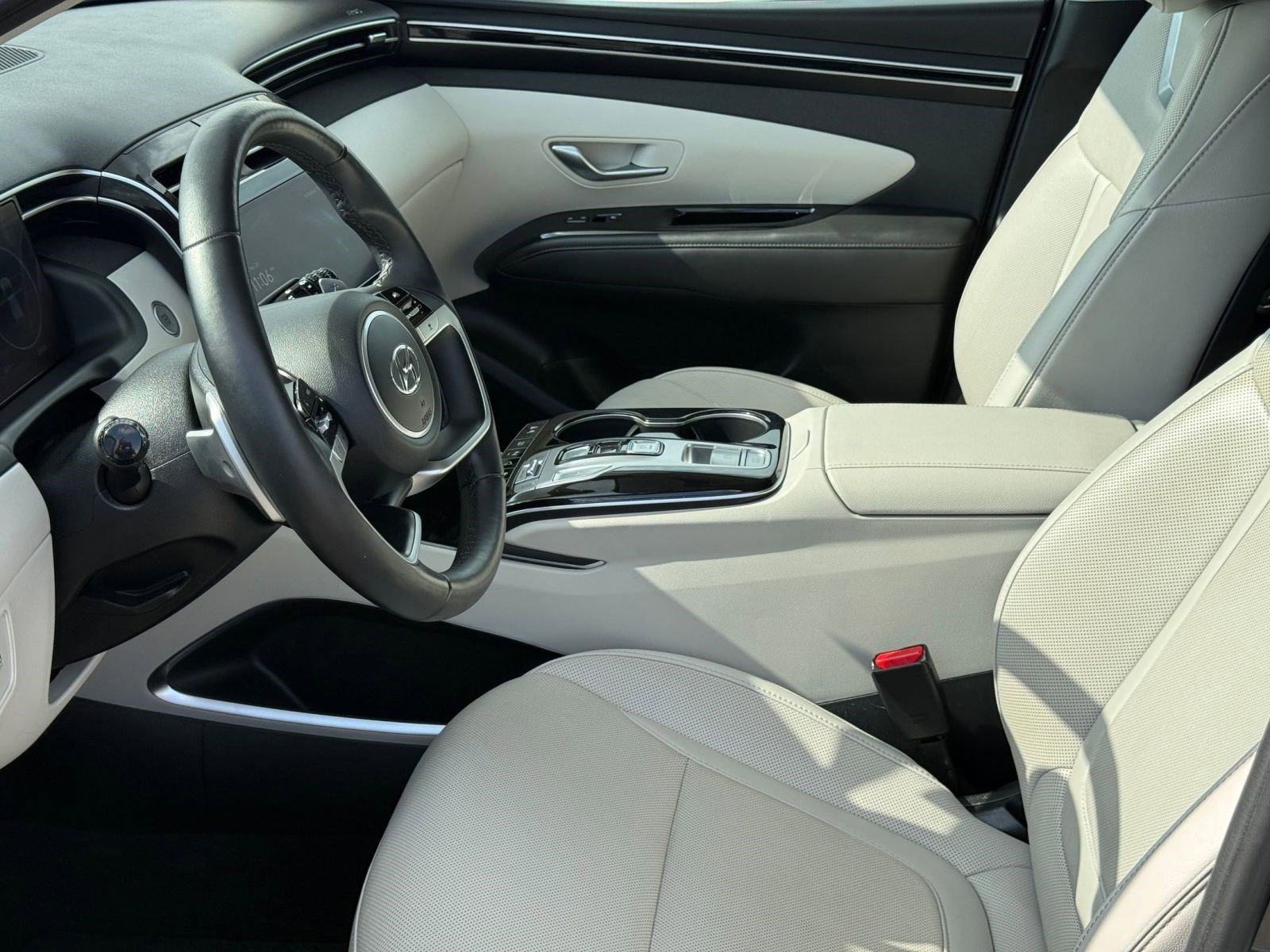 Used 2023 Hyundai Tucson Limited image 5