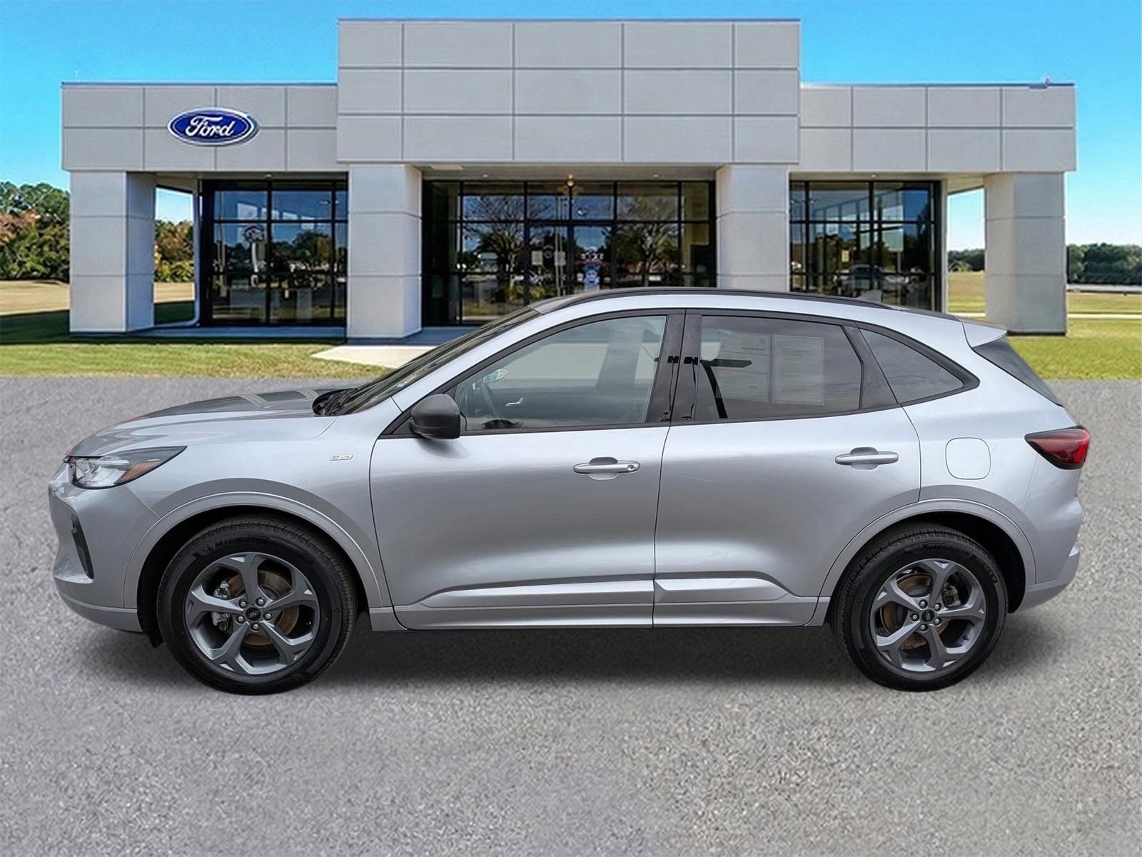 Certified 2023 Ford Escape ST-Line w/ Tech Pack #1 image 2