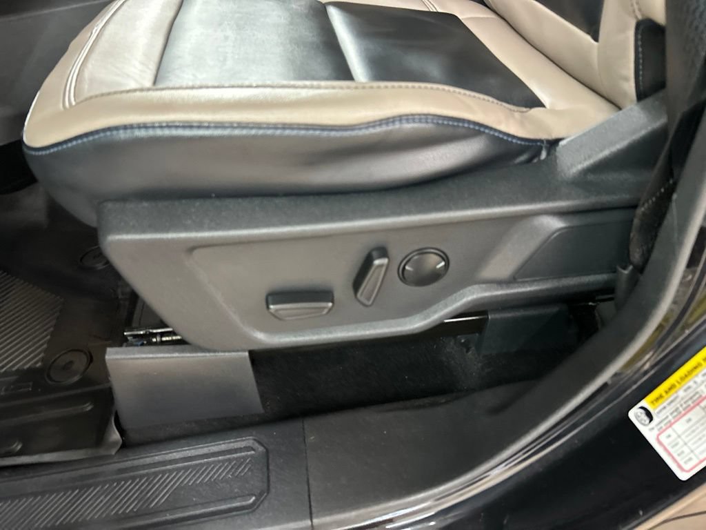 Certified 2023 Ford Bronco Wildtrak AWD/4WD image 12