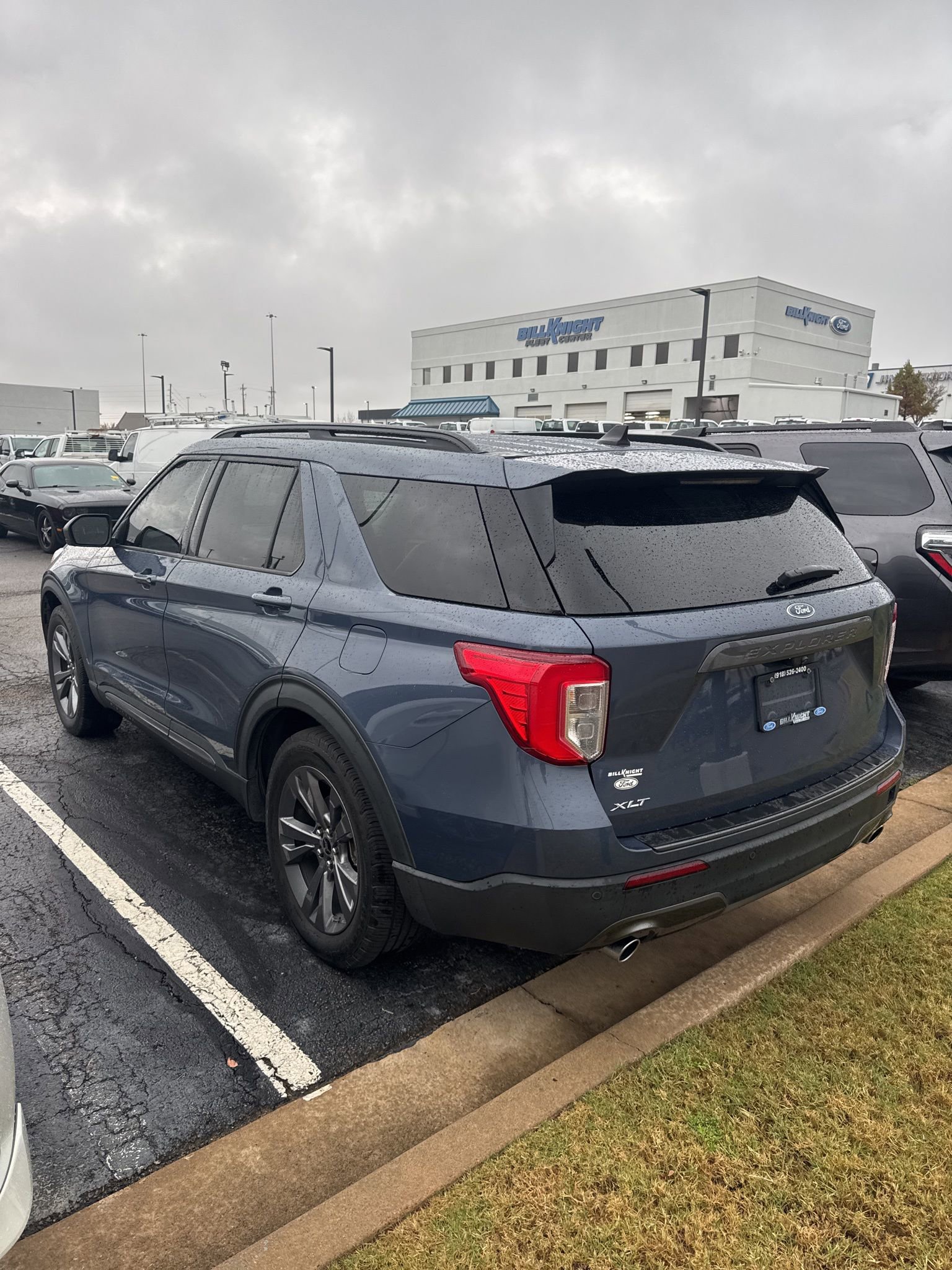 Certified 2021 Ford Explorer XLT w/ Equipment Group 202A image 4