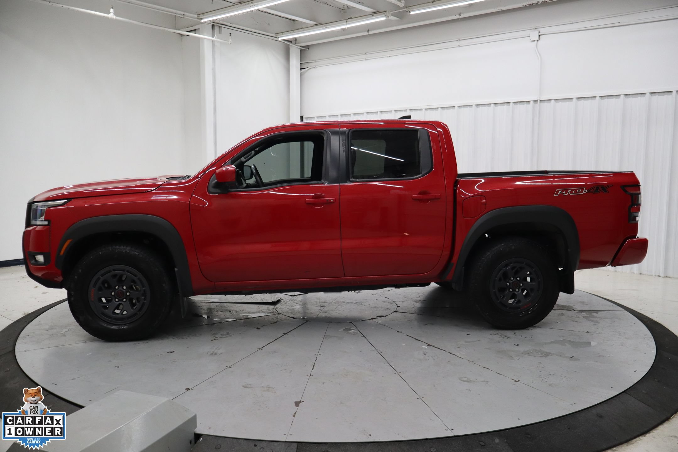 Used 2025 Nissan Frontier PRO-4X w/ Pro Convenience Package AWD/4WD image 7
