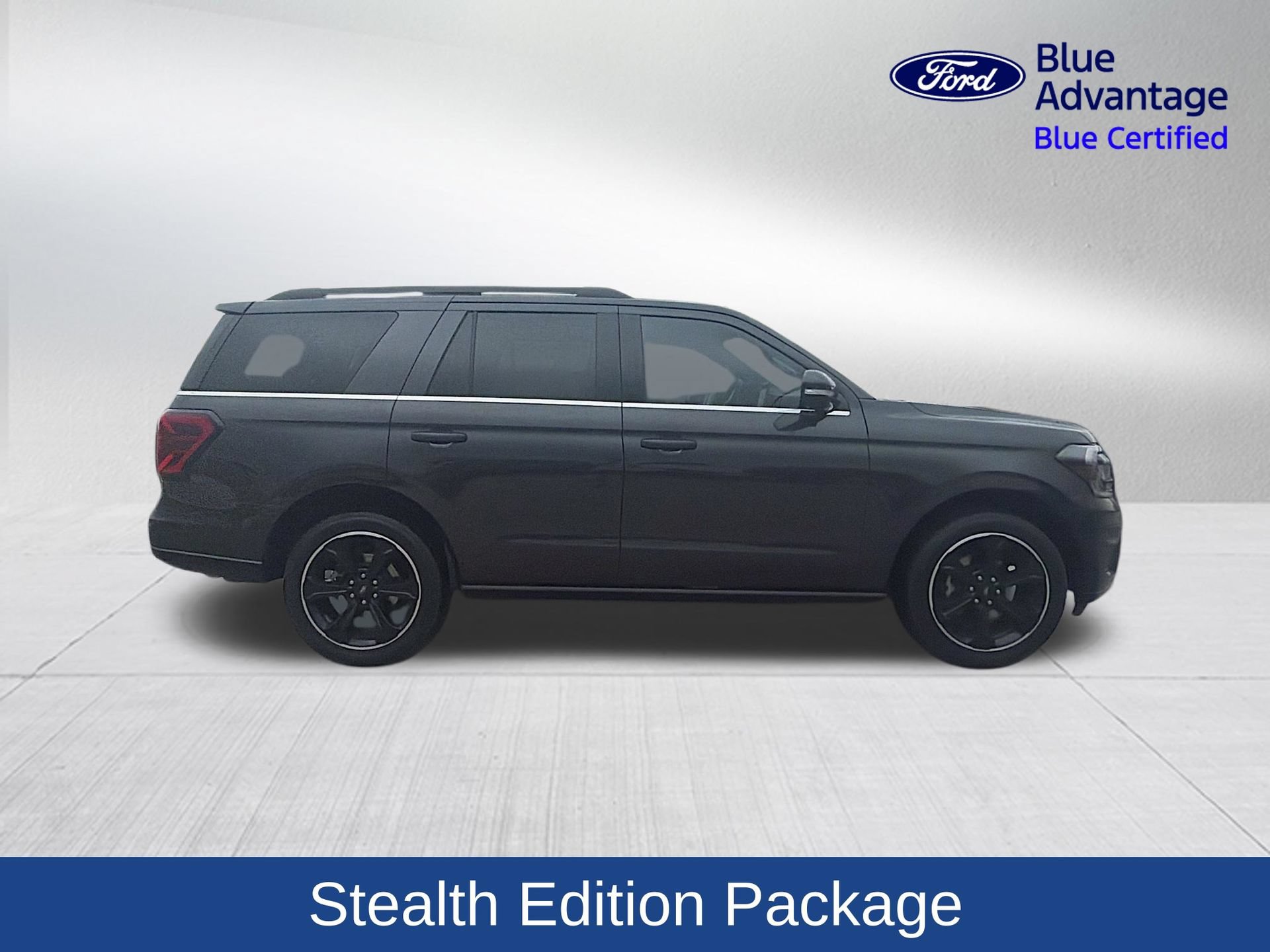 Certified 2024 Ford Expedition Limited RWD image 6