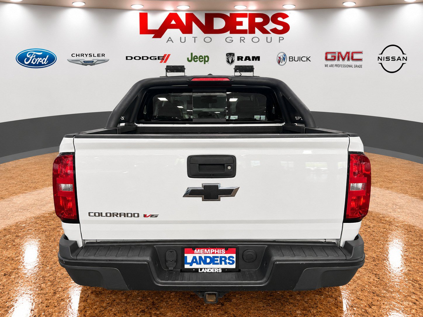 Used 2018 Chevrolet Colorado ZR2 AWD/4WD image 2