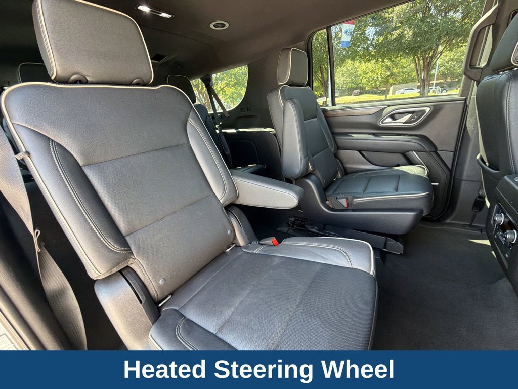 Used 2022 Chevrolet Suburban Premier RWD image 28