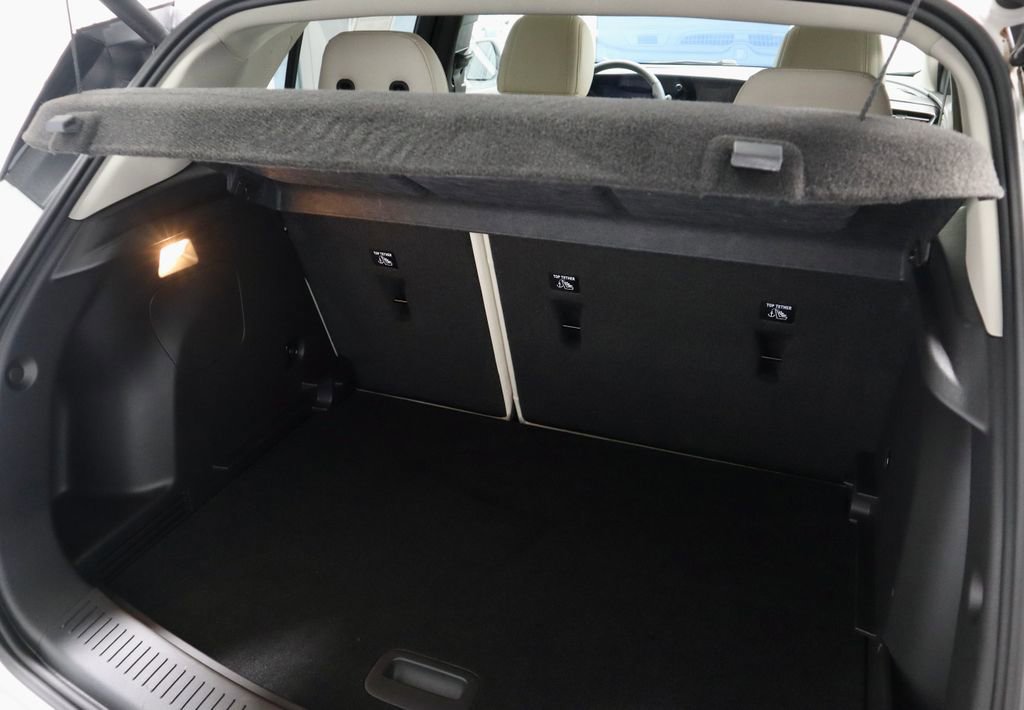 Used 2024 Buick Encore GX Avenir w/ Avenir Technology Package image 13