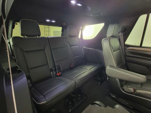 Used 2023 Chevrolet Tahoe Premier AWD/4WD image 18