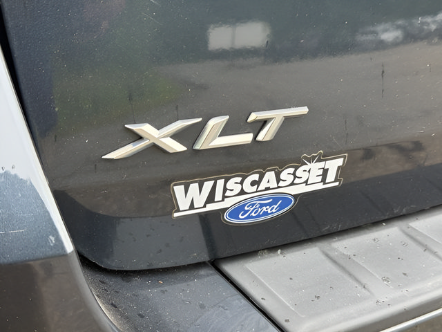 Certified 2022 Ford Explorer XLT w/ Equipment Group 202A AWD/4WD image 18