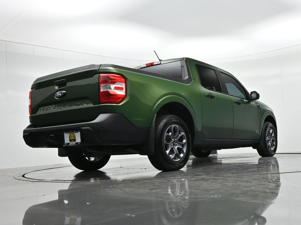 Certified 2025 Ford Maverick XLT w/ Equipment Group 301A AWD/4WD image 23
